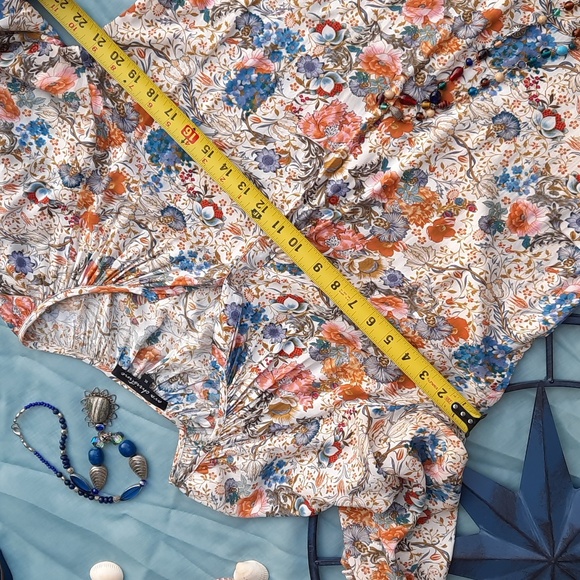 AVA CHRISTINE Peasant Blouse - Picture 7 of 9